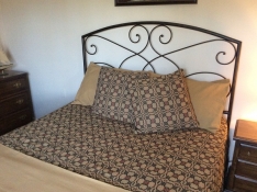 THE PATRIOT KNOT KING BED COVER 110" x 120"